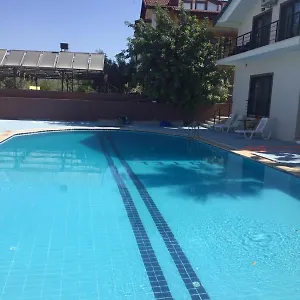mert-apart-otel.turkeyfethiyehotels.com/